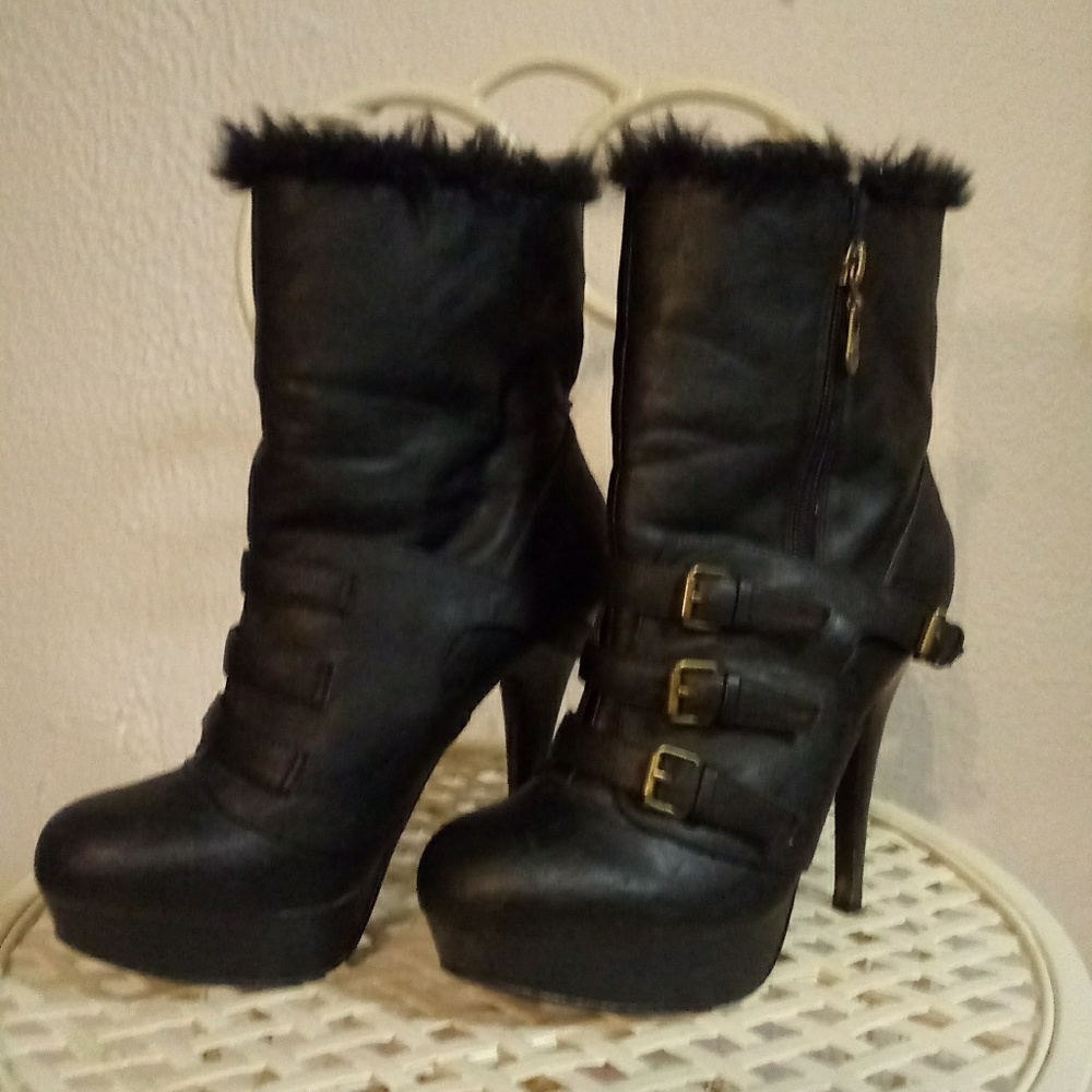 High heal boots,above ankle